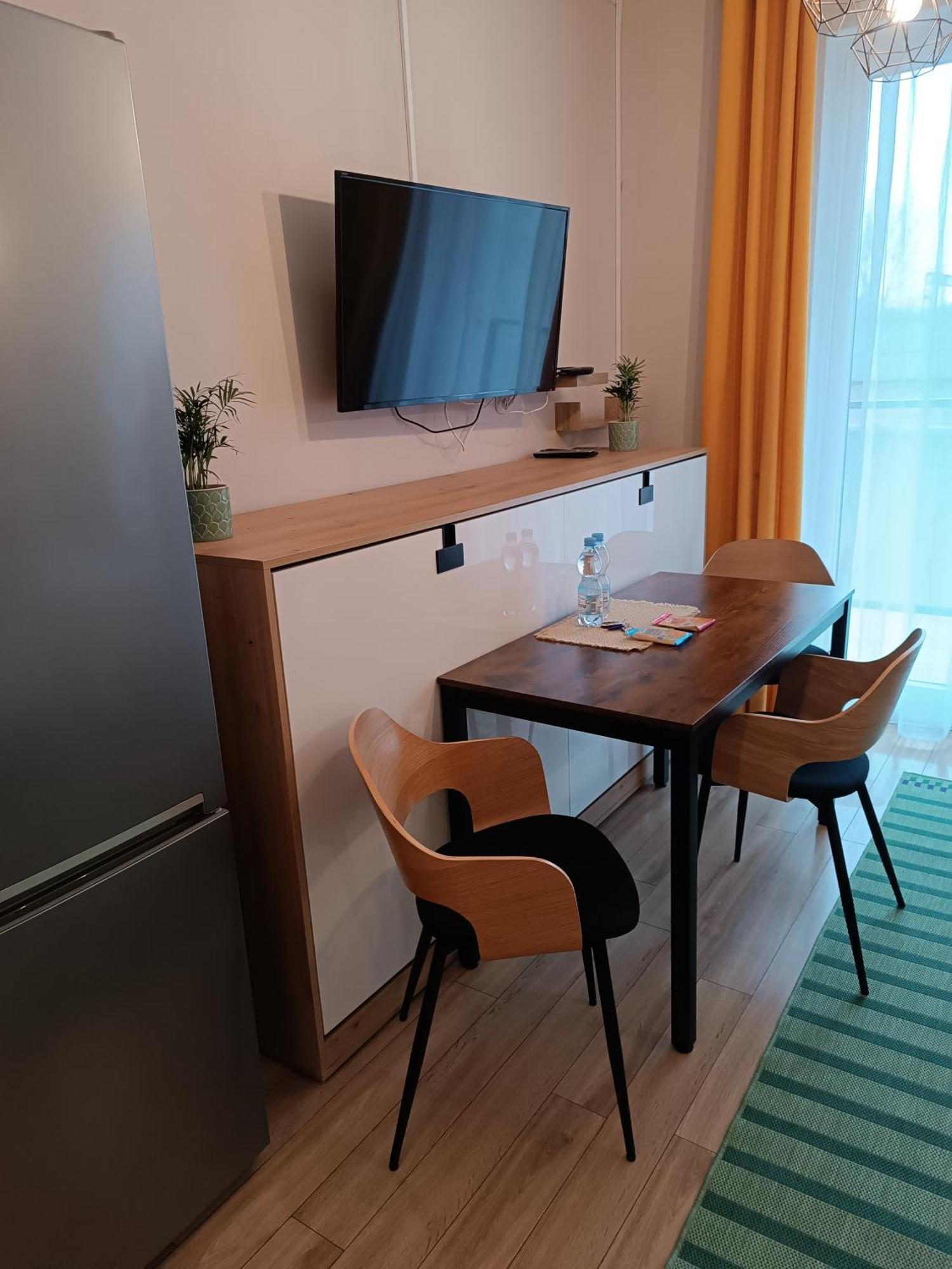 Sleep In Apartament Centrum Вроцлав Экстерьер фото